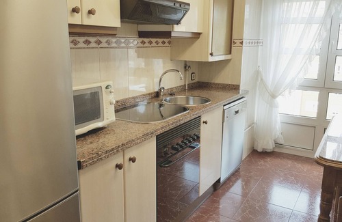Distrito Llano Apartment | All exterior apartment, with parking and wifi