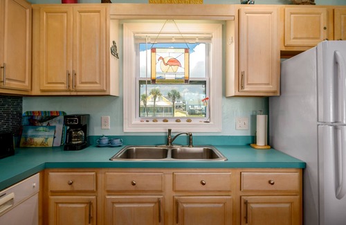 Holden Beach House | "All Good" Oceanfront 2 bedrooms, 2 bathrooms.