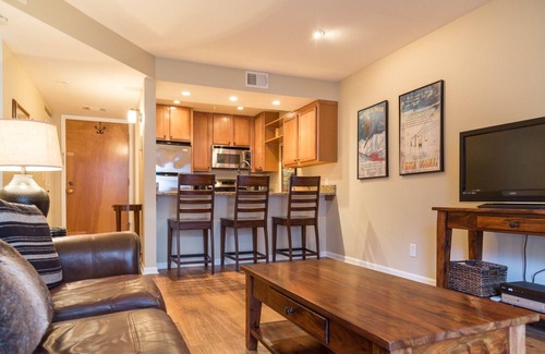 Old North Boulder Condo | All-Inclusive luxury condo close to downtown Boulder Colorado