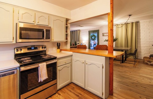 Overgaard Cabin | ✭ All New Cabin! ✭ Hot Tub ✭ Awesome Game Room! ✭