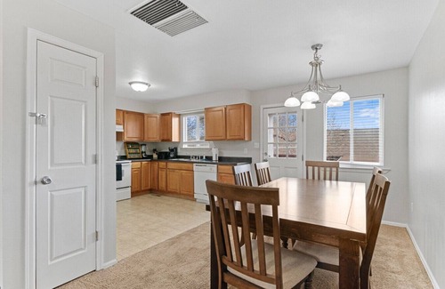 Allendale Area Apartment | All New Sleeps 6/Old Town Arvada