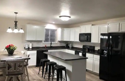Smithfield House | All newly Updated 6-bedroom residential home.