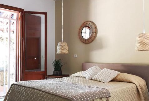 Taranto Bed & Breakfast | All'Ombra del Palmeto