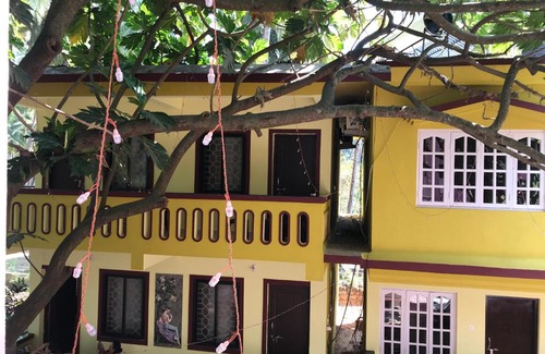 Bogmolo House | All Seasons Guest House