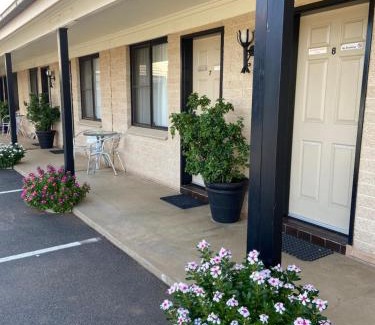 Dubbo Hotel | All Seasons Motor Lodge