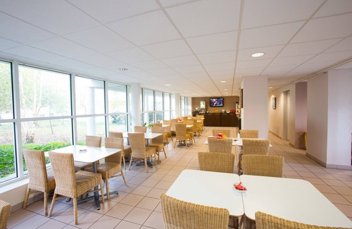 Merignac House | All Suites Appart Hôtel | Bordeaux - Mérignac Aéroport