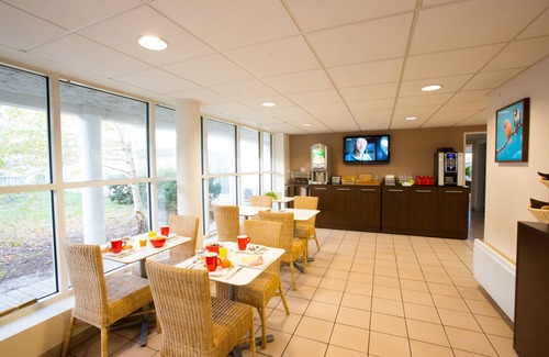 Merignac House | All Suites Appart Hôtel | Bordeaux - Mérignac Aéroport
