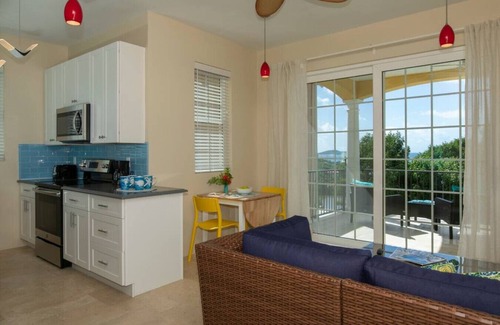 Estate Enighed Hotel | Allamanda 1 - 1 bedroom suite at Seagrape Vista