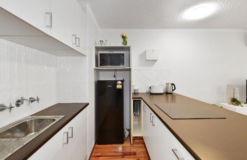 Long Jetty Apartment | Allamanda Unit 22