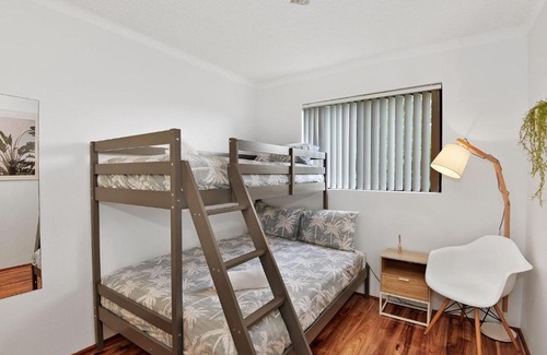 Long Jetty Apartment | Allamanda Unit 22