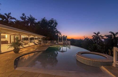 Tryall Villa | Allamanda Villa- Tryall Resort Membership- van/driver- nanny
