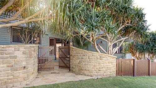Yamba House | Allawah Cottage - Most Popular Beach House
