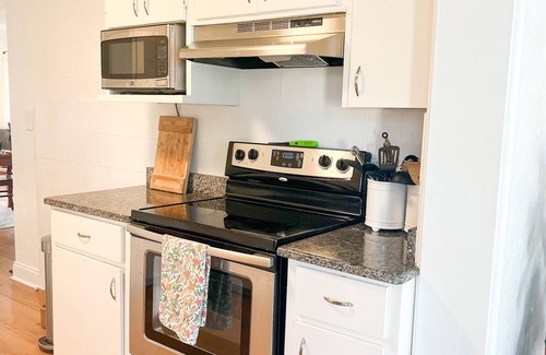 St. Petersburg - Clearwater House | Allendale Abode - 2 miles from Downtown St. Pete! & Family-friendly