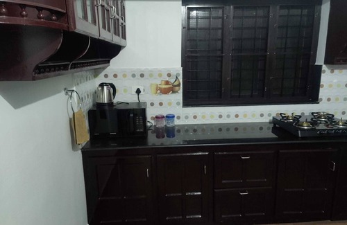 Alappuzha House | Alleppey Evergreen Villa
