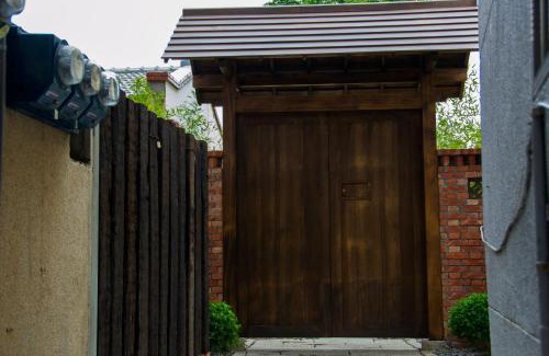 West Central District Bed & Breakfast | Alley X Tainan