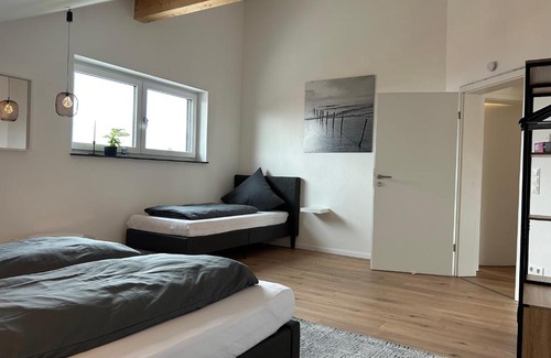 Memmingen Apartment | Allgäu Zimmer LeAndi