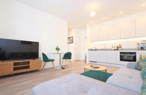 Bristol City Centre Apartment | Alliance 209