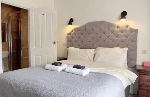 Newington House | Allison House 16