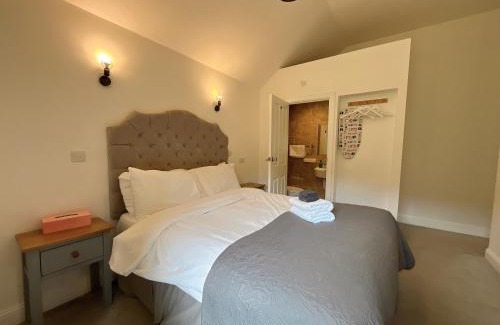 Newington House | Allison House 16