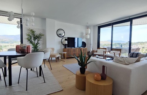 Villajoyosa Apartment | ALLONBAY sun & beach penthouse