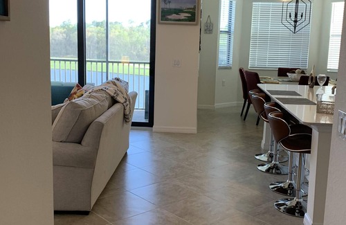 Braden River Condo | Alluring 2/bed, 2/bath condo in unforgettable Lakewood National