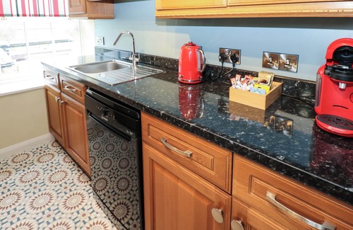 Reeth Cottage | ALMA HOUSE, pet friendly, character holiday cottage in Reeth