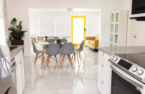 Edgewood House | Alma House | Pool | Playground | Playroom | Grill