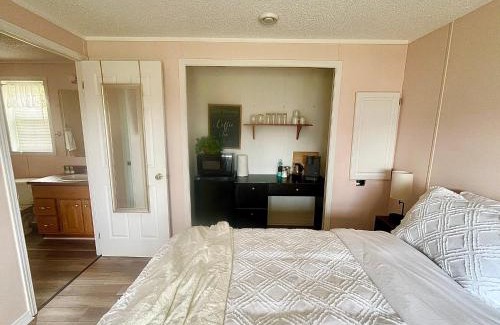 Alma Bed & Breakfast | Alma Shore Lane Suites & Cottages