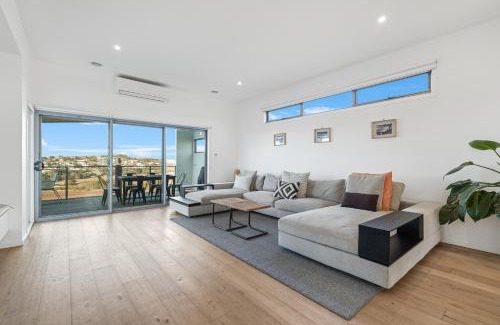 Torquay House | ALMA - sun filled stylish beach house