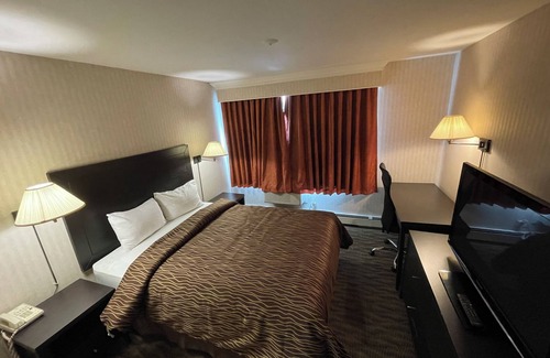 Lac La Biche Hotel | ALMAC HOTEL Lac La Biche