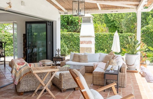 Cerro do Mocho Villa | Almancil Seaview Countrystyle Charm Villa