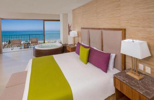 Amapas Resort | Almar Resort Luxury LGBT Experience by Mantamar Beach Club
