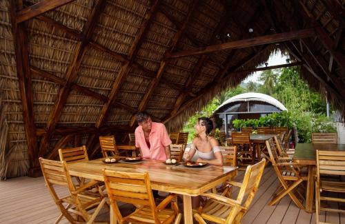 El Zonte Hotel | Almare Zonte - BeachFront Glamping Hotel