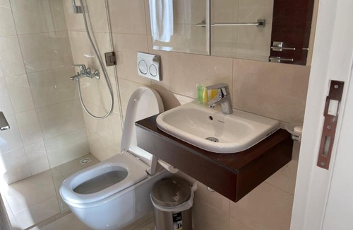 Sweimeh Apartment | Almira Beach Dead sea