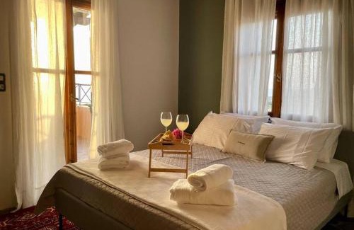Livadia House | almond home
