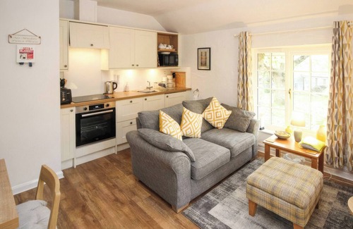 St Teath Cottage | Almond Tree Cottage - UK48259