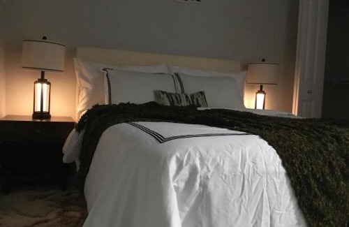 Silverado Apartment | Almost Heaven - Cozy 2BDRM APT near Heritage Park,Spruce Meadows & Banff-SW Calgary