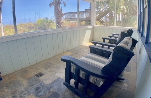 Surfside Beach Condo | Almost Heaven OCEANFRONT D Toes In The Sand Directly on BEACH Pets OK