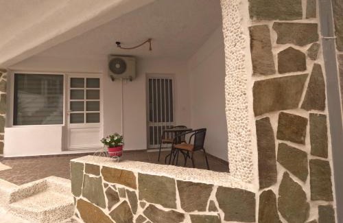 Foinikounta Apartment | Almyra