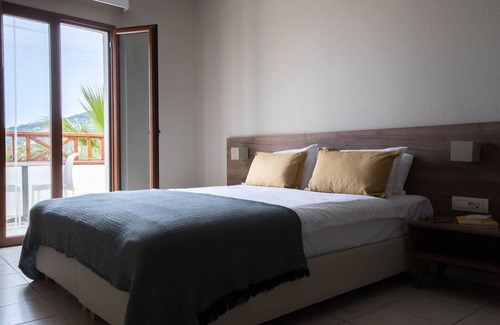 Almyrida Hotel | Almyrida Village & Waterpark