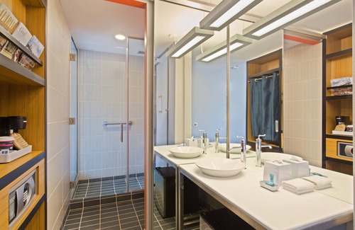 Homewood Hotel | Aloft Birmingham Soho Square