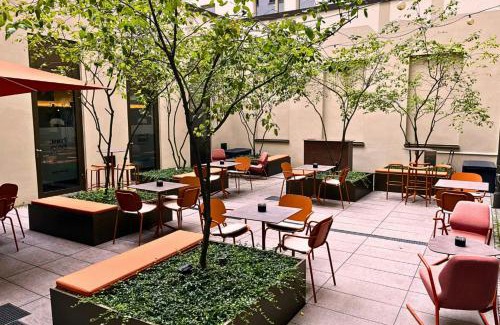 Ludwigsvorstadt-Kliniken Hotel | Aloft München