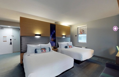 Brickell Hotel | Aloft Miami - Brickell