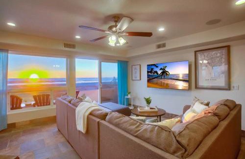 Central Mission Beach House | Aloha Breeze 1