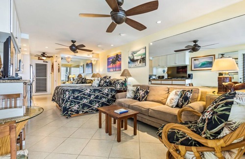 Napili Condo | Aloha Condos, Napili Bay Resort, Condo 108, Beachfront
