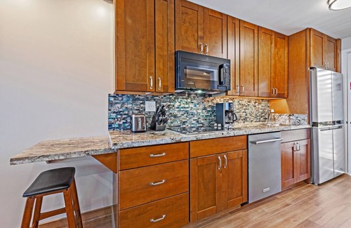 Napili Condo | Aloha Condos, Napili Bay Resort, Condo 203, Beachfront