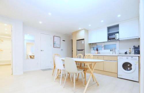 Seogang-dong Apartment | Aloha House