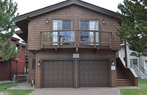 Tahoe Keys House | Aloha in the Tahoe Keys