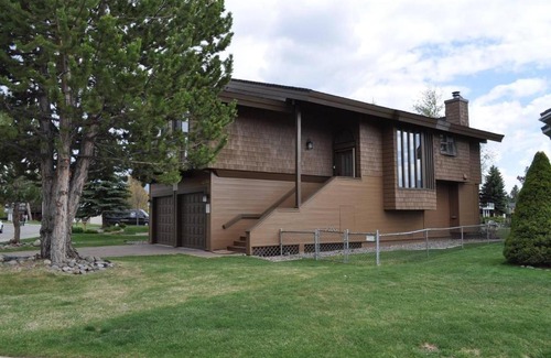 Tahoe Keys House | Aloha in the Tahoe Keys