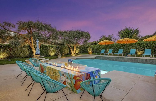 Palm Springs House | Aloha Palm Springs - with Private Casita - #STaYHeRe